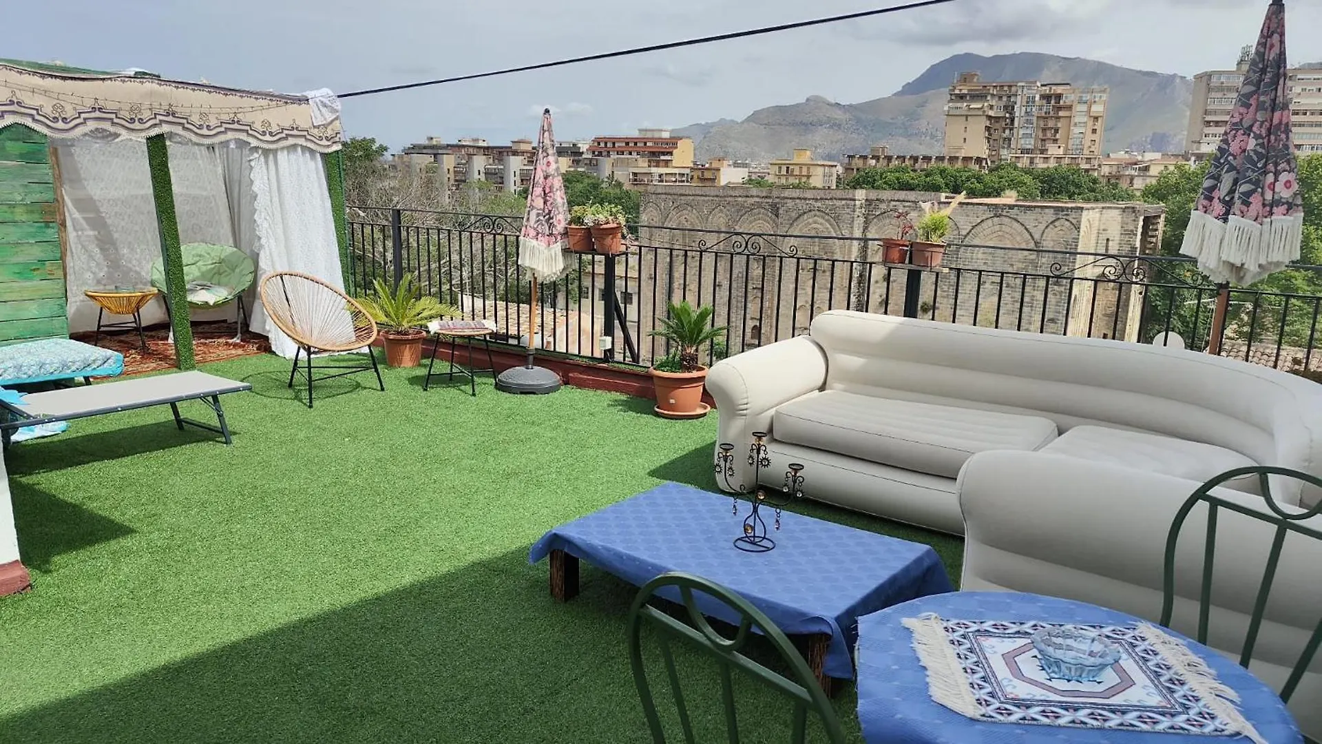 Hotel I Sollazzi à Palerme Maison d'hôtes